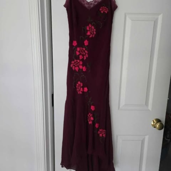 Sue wong Maroon Floral Maxi Dress 100% Silk with free pink silk shall - Picture 3 of 13